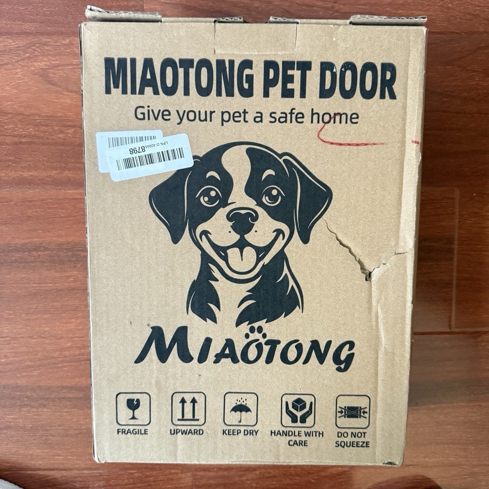 Miatong Pet Door 3-Flap Energy Saving for Dogs Cats Medium NEW